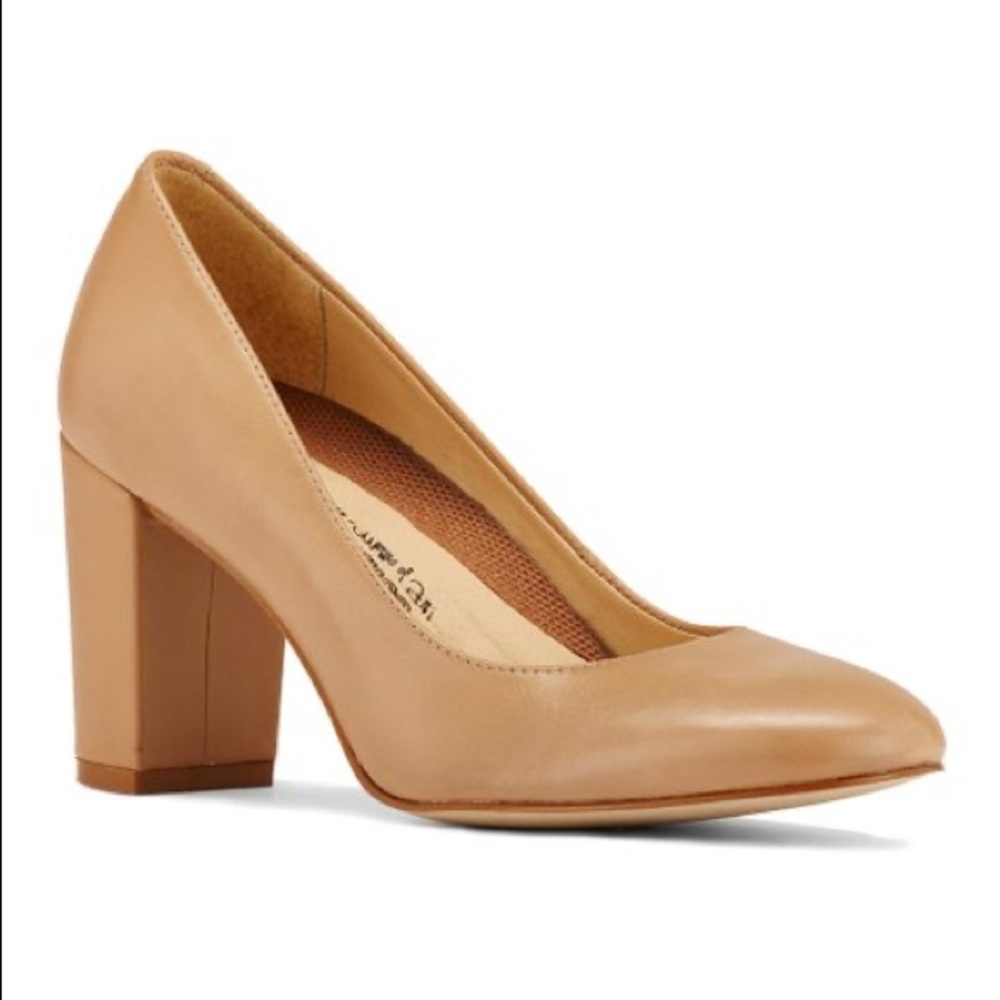Walking Cradles Matisse nude leather pump